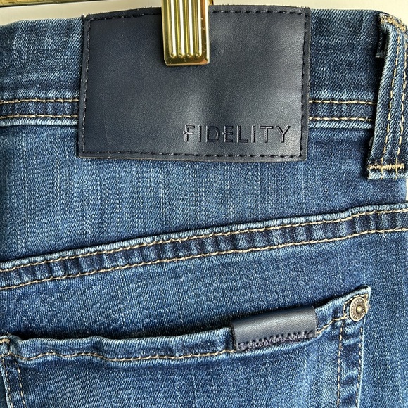 32x34 Fidelity Jimmy Slim Straight Leg Jeans (tall) - Picture 9 of 9